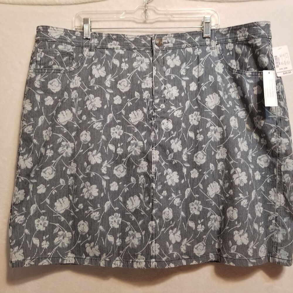 CJ Banks 22W Skort Skirt Blue Pinstripe Floral Jean Boho Cottagecore Festival